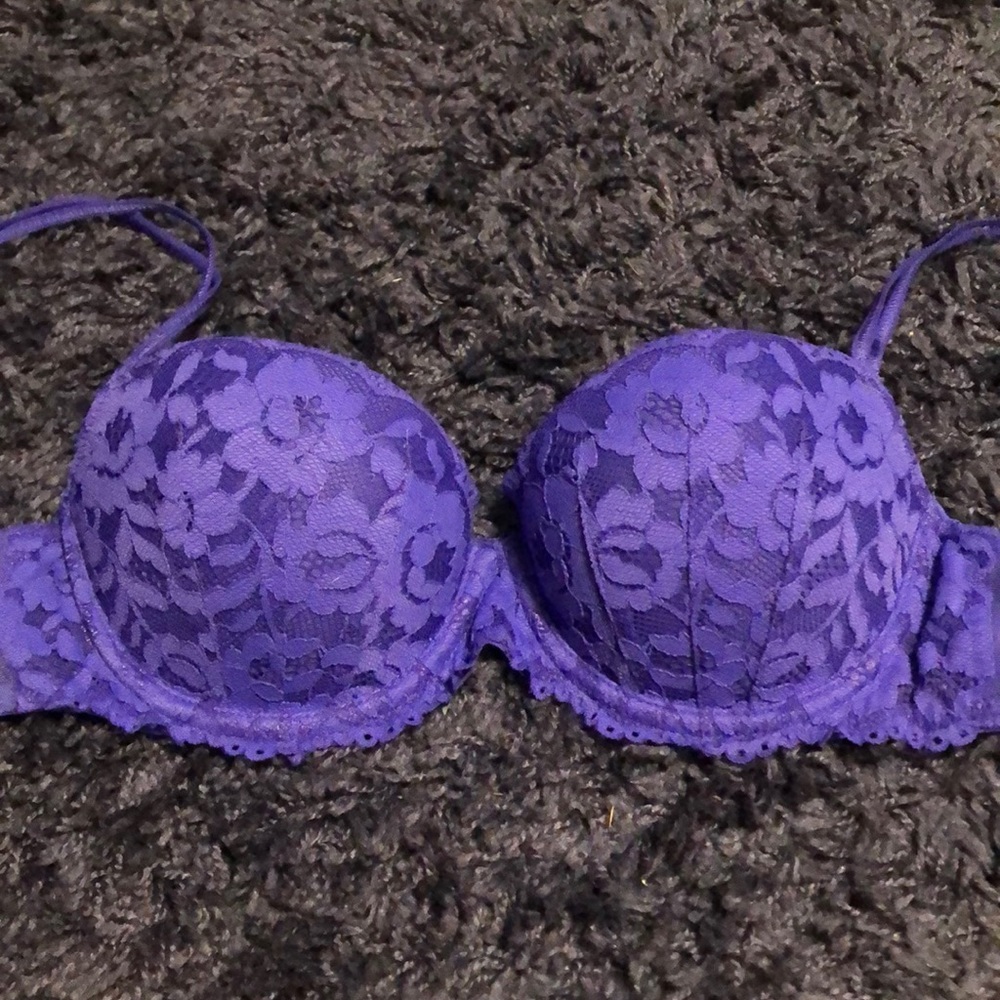 Victoria’s Secret Pink date push-up  bra